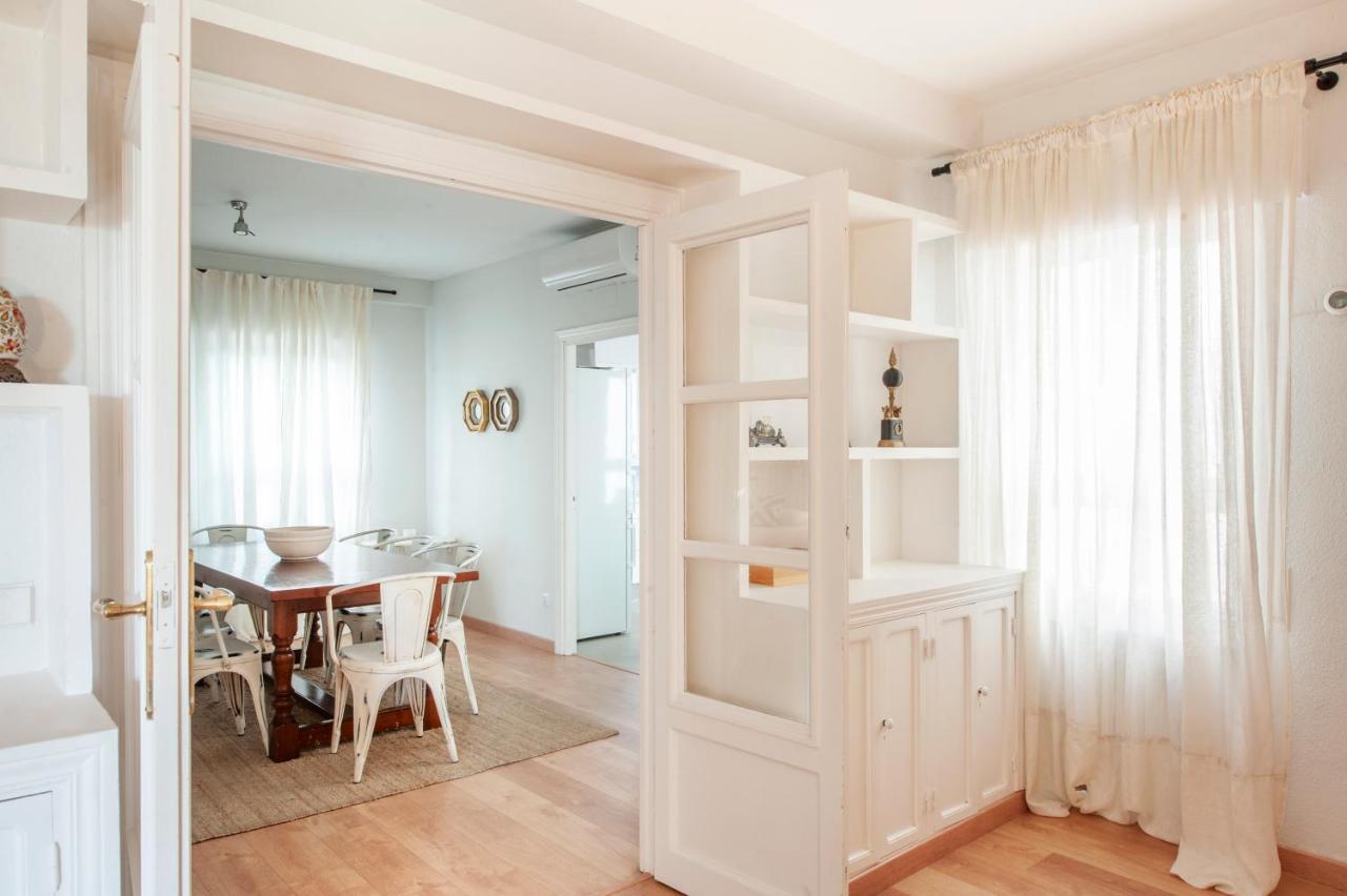 O&L Aire - Spacious And Bright Apartment In The Heart Of Севилья Экстерьер фото