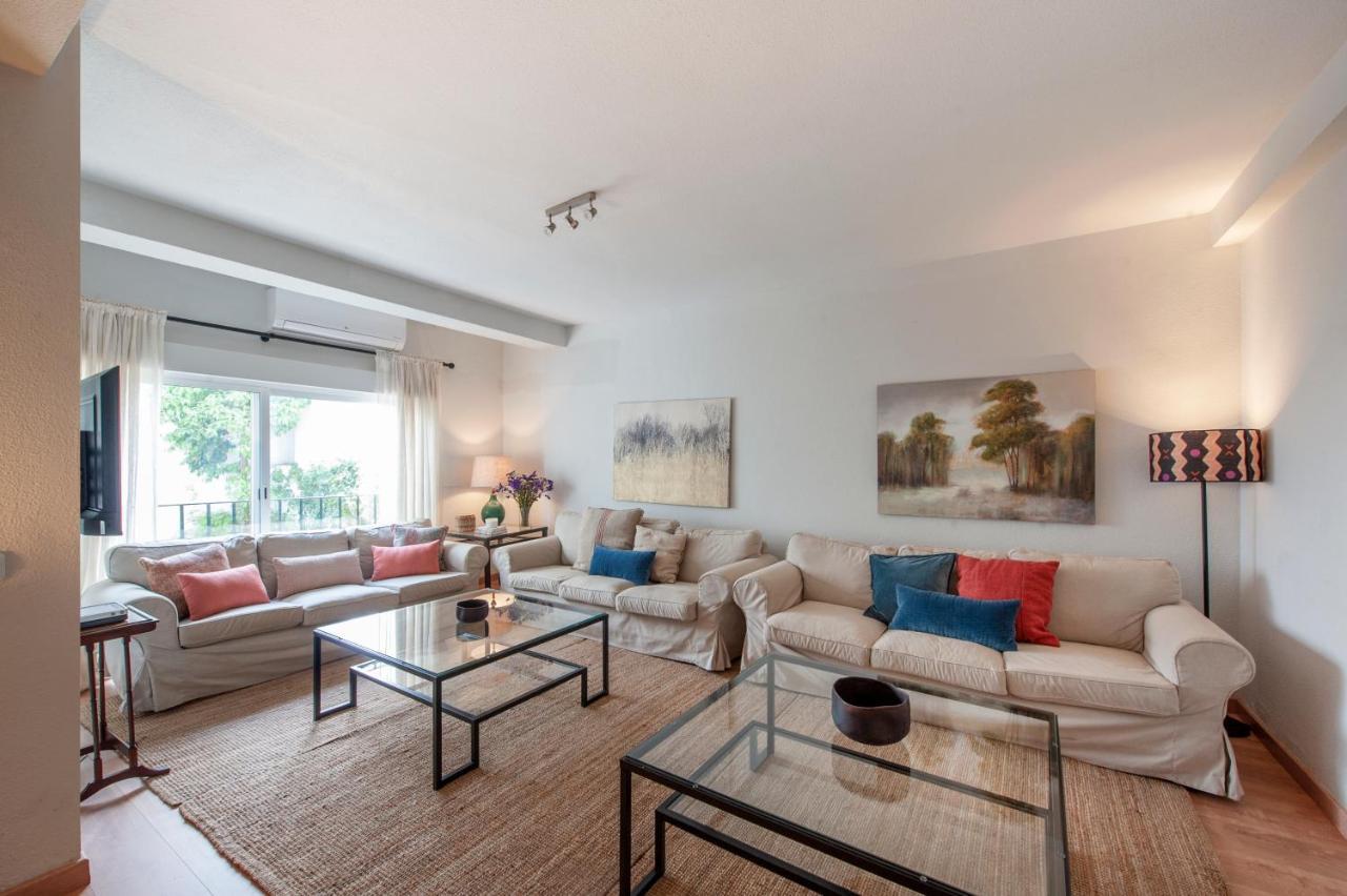 O&L Aire - Spacious And Bright Apartment In The Heart Of Севилья Экстерьер фото